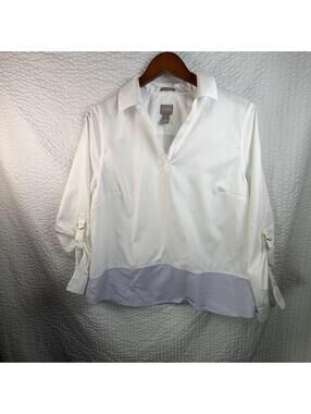 Chicos 3/4 Sleeve White Collared V Neck Sz 2 Blue White Bottom Trim Wrinkle Res